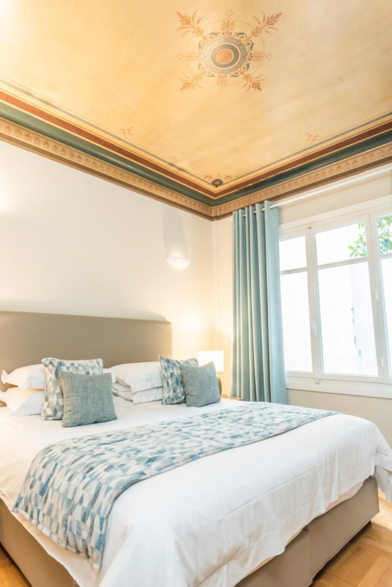 33Solonossuites Athens Bilik gambar