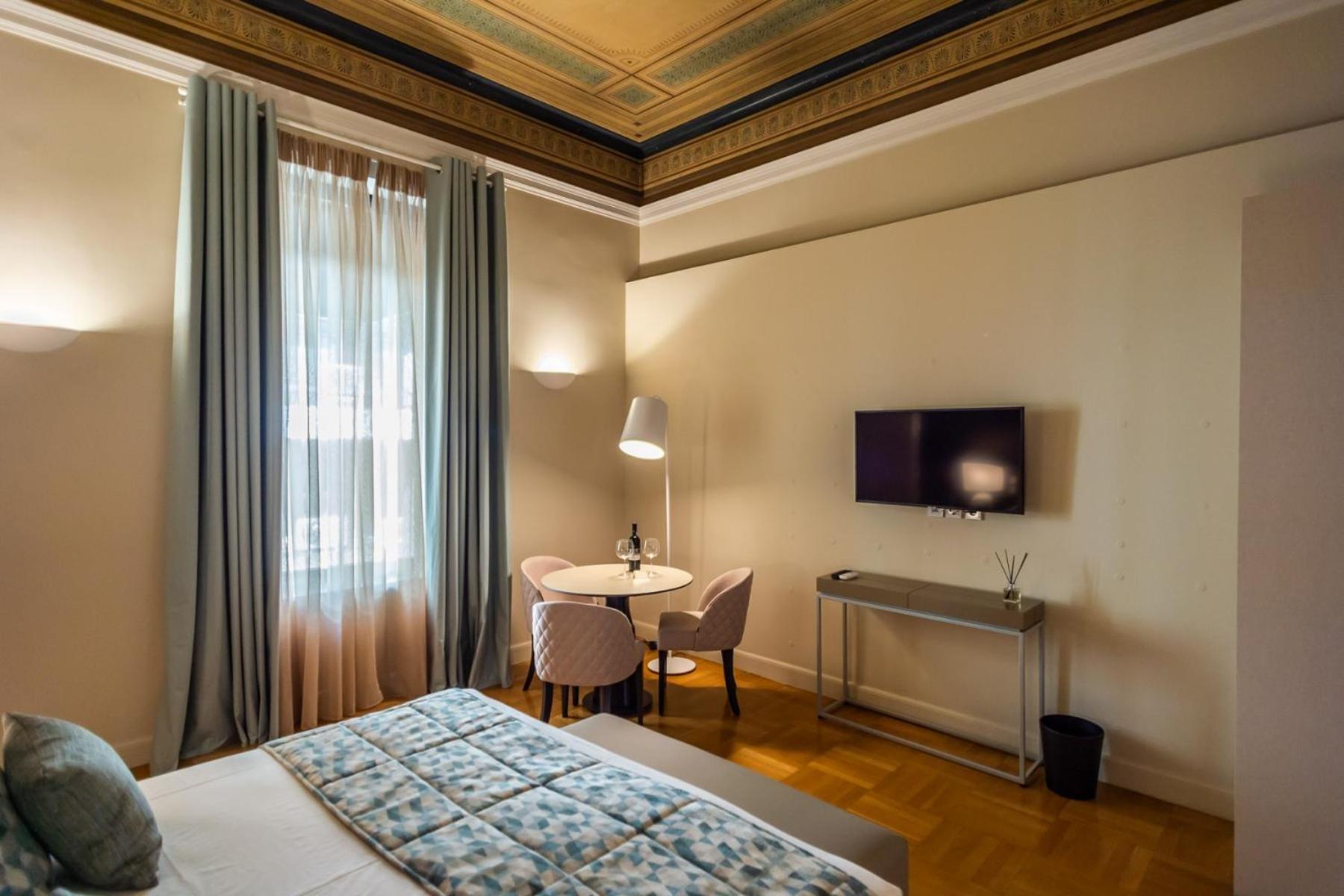 33Solonossuites Athens Bilik gambar