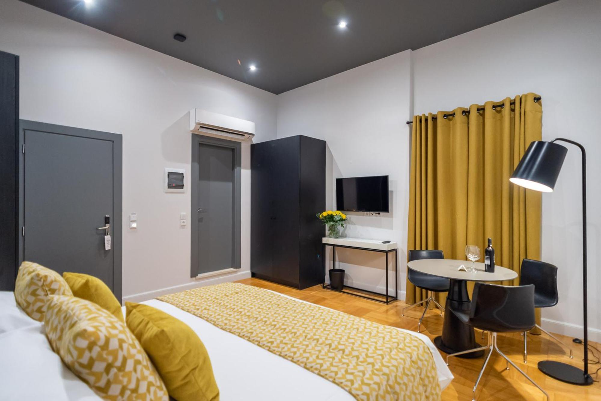 33Solonossuites Athens Bilik gambar