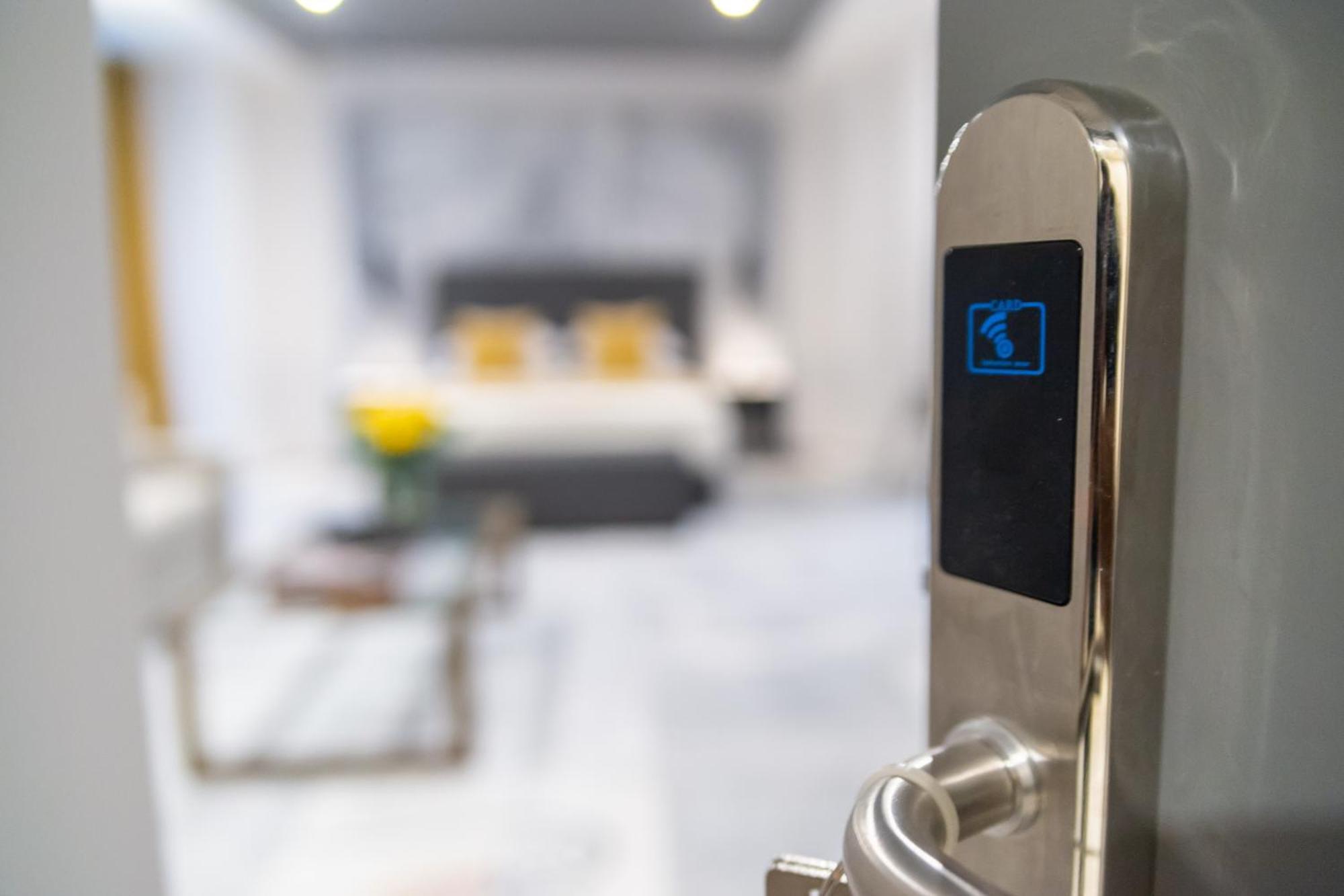 33Solonossuites Athens Bilik gambar