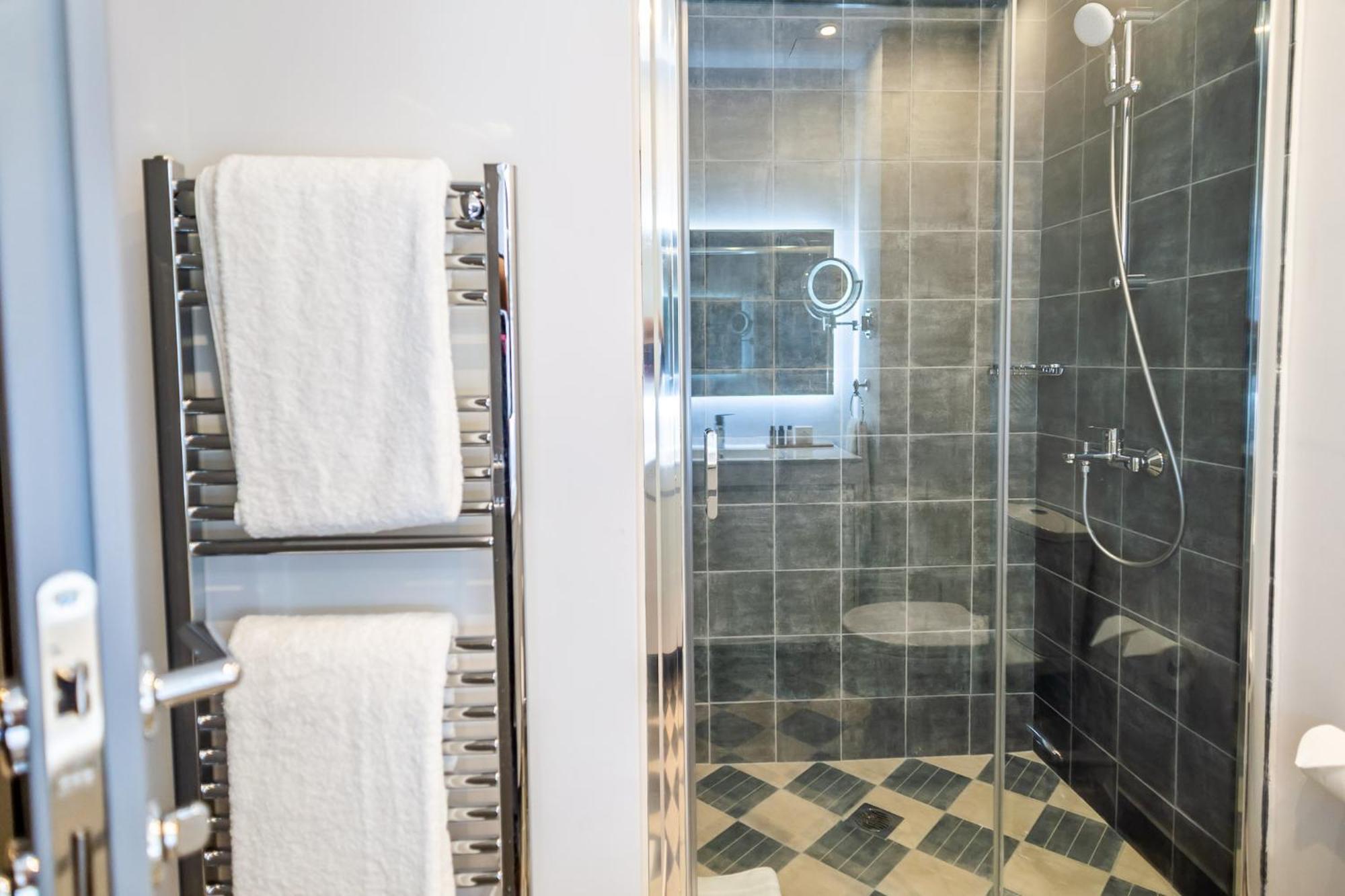 33Solonossuites Athens Bilik gambar